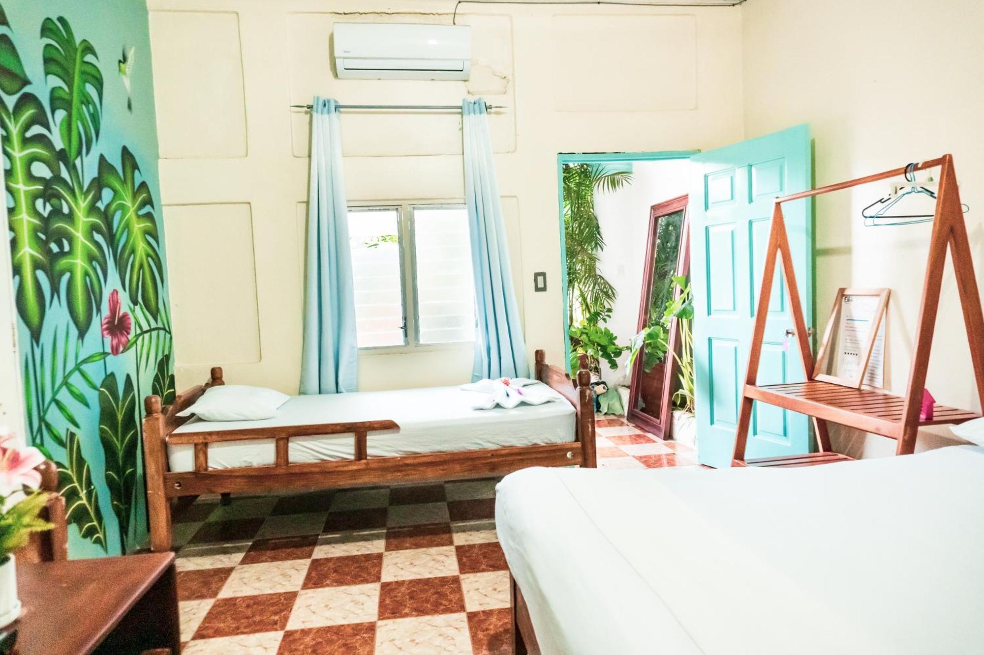 Hostal Eden Moyogalpa Exterior photo